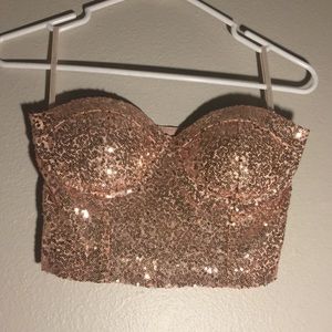 Strapless crop top